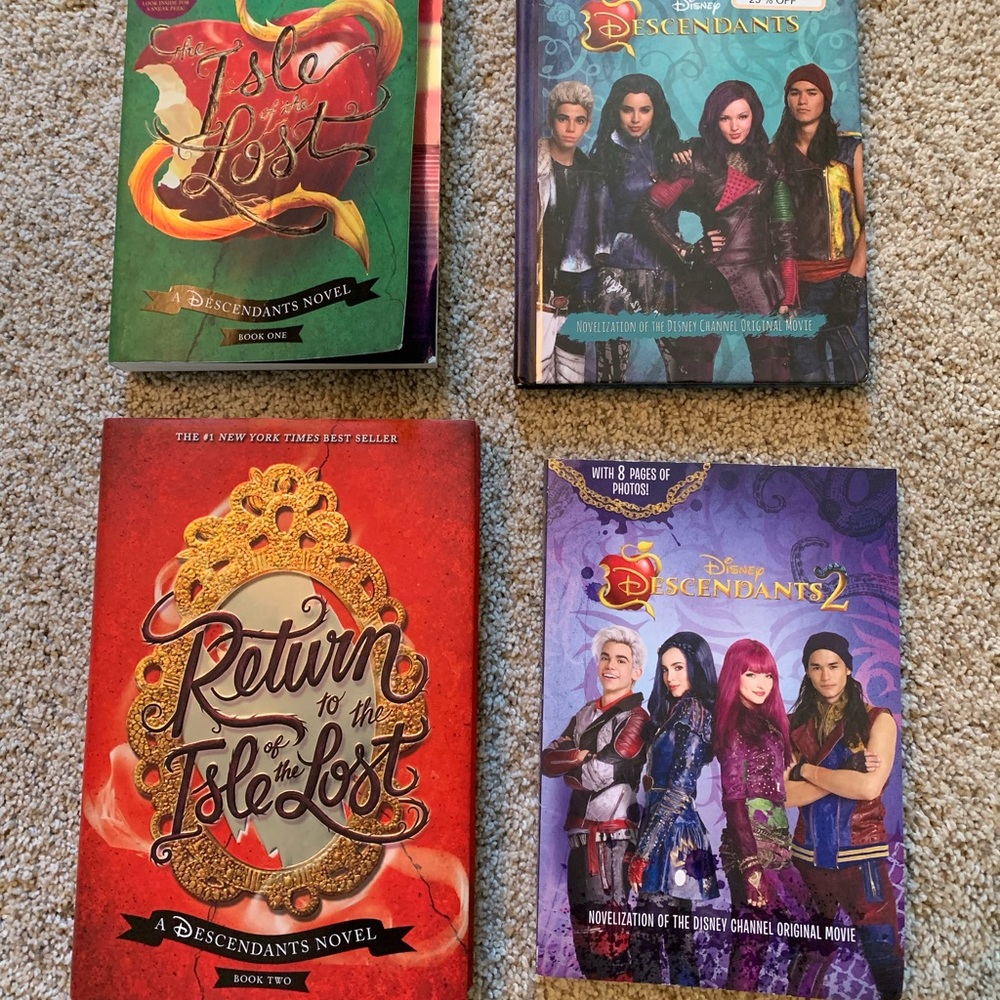 09. Four Descendants books